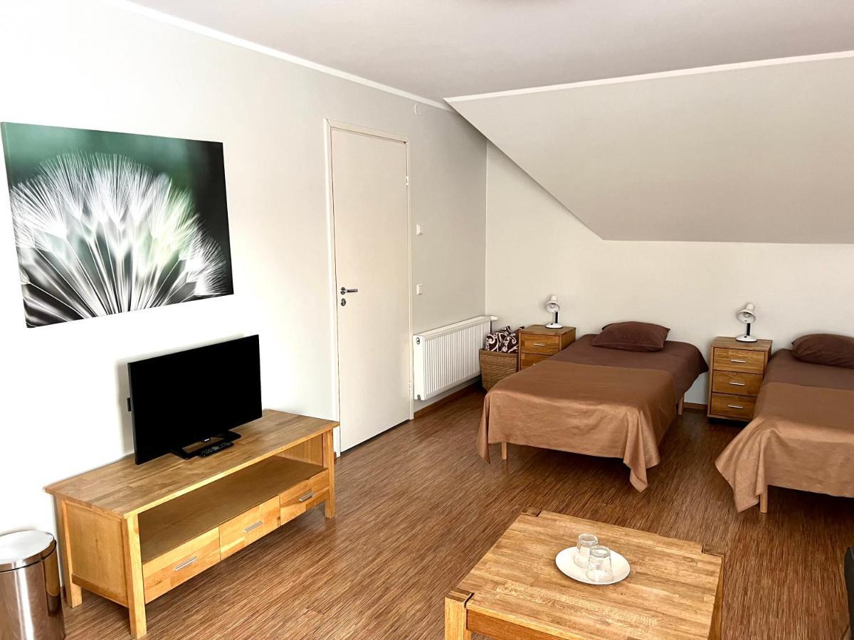 Hostel Ingeri Viljandi  Esterno foto